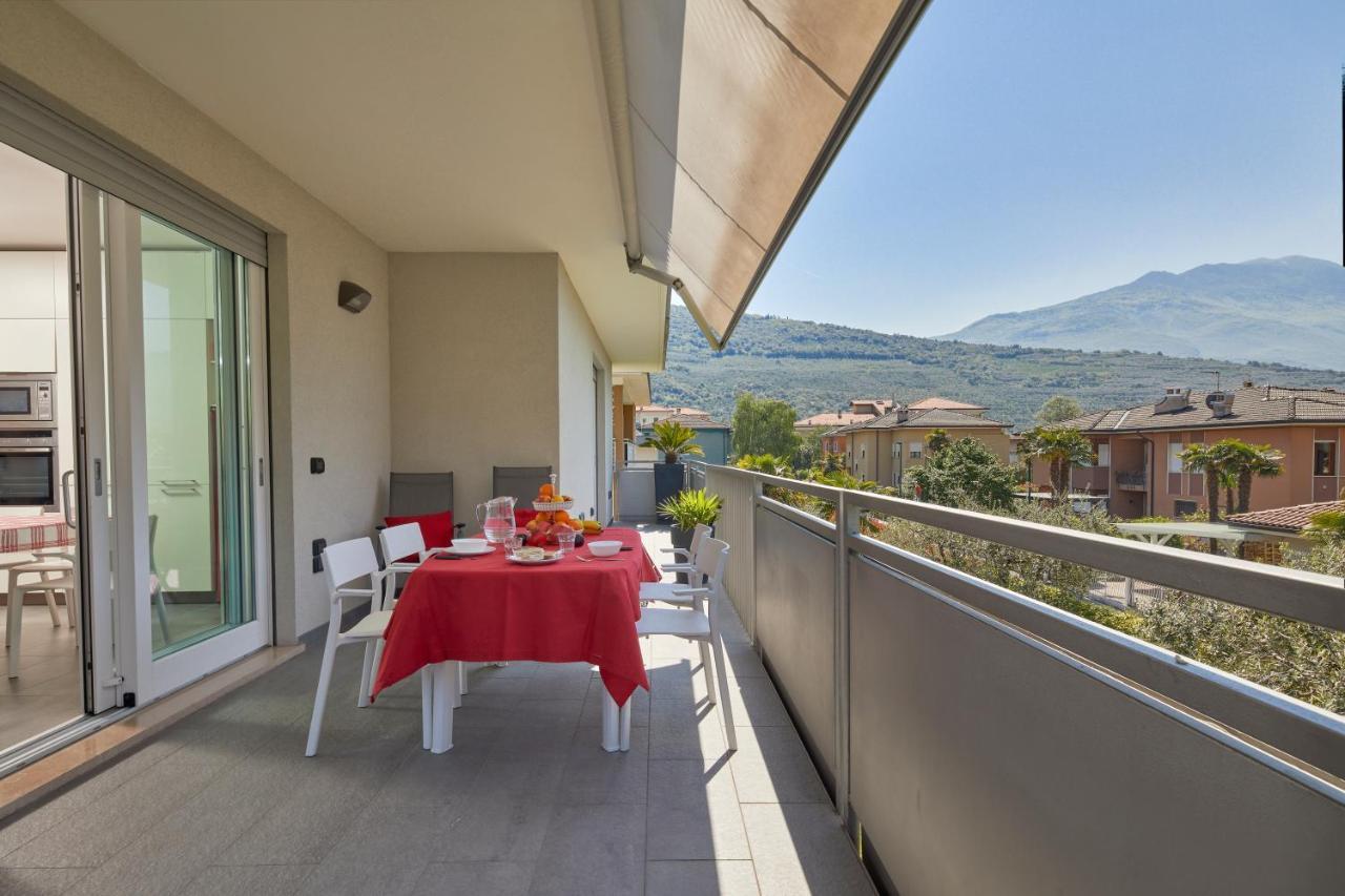 Appartamenti Sant'Alessandro Riva del Garda Buitenkant foto