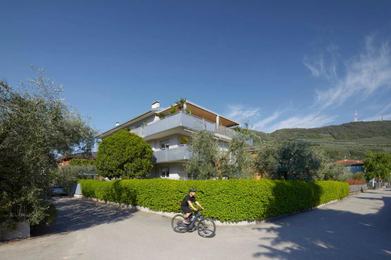 Appartamenti Sant'Alessandro Riva del Garda Buitenkant foto